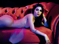 Nyvi Estephan Pelada Na Playboy